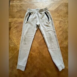 Old Navy Active - Grey Dynamic Fleece Joggers - Zip Pockets - Size S
